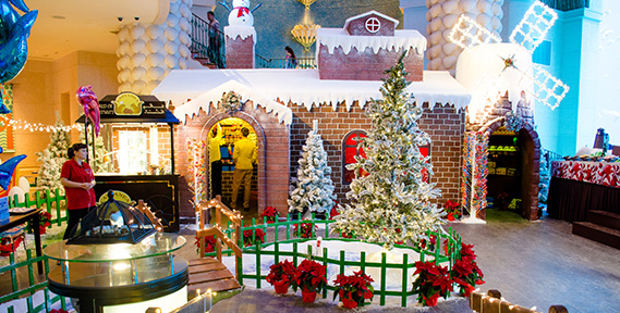 Holiday Season Fun for our Younger Guests and Visitors at Atlantis the Palm!